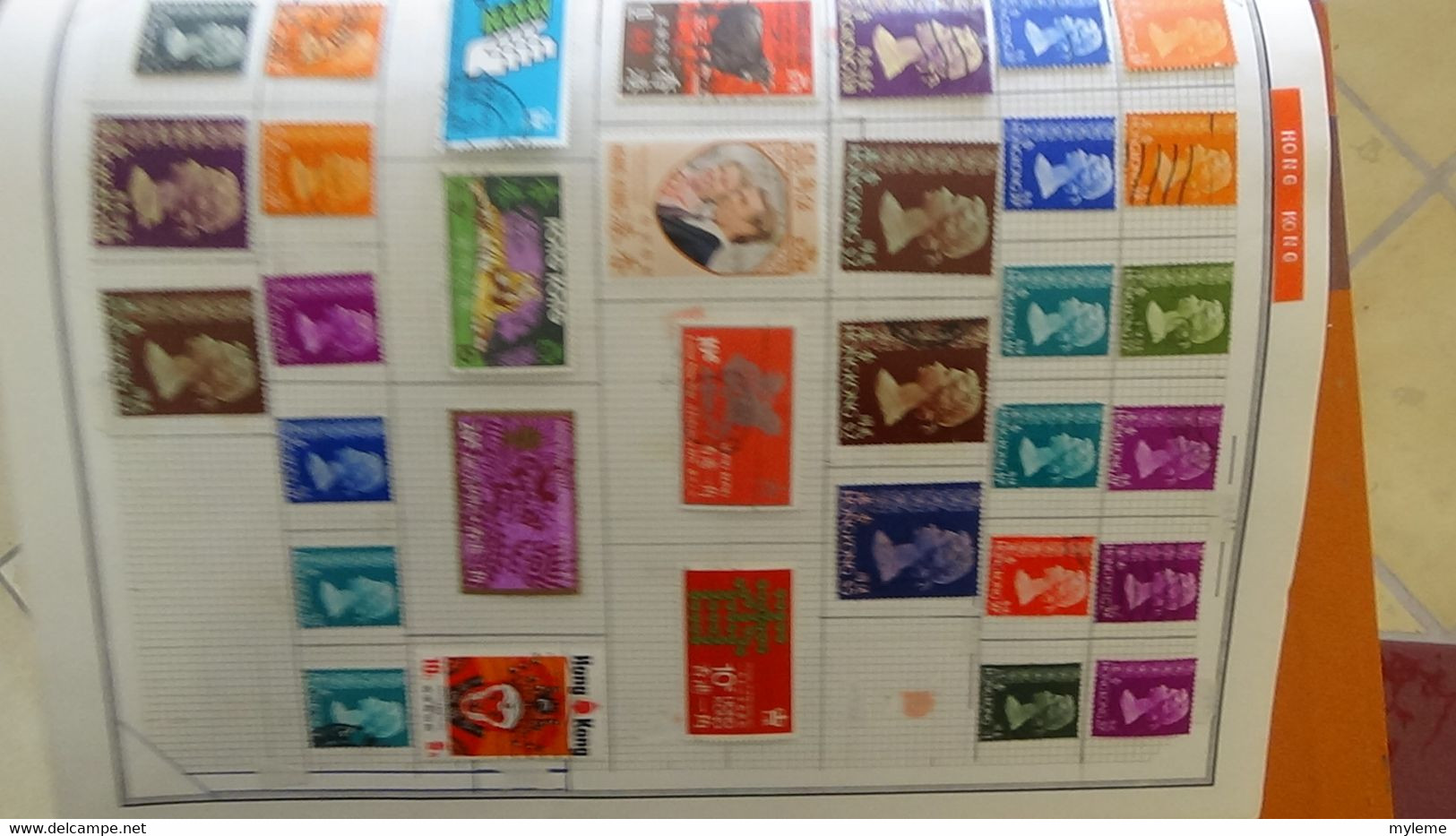 R31 Sur feuilles de cahier timbres Corée, Hong-Kong, Indes, Indochine . Port offert à 50 % pour la France