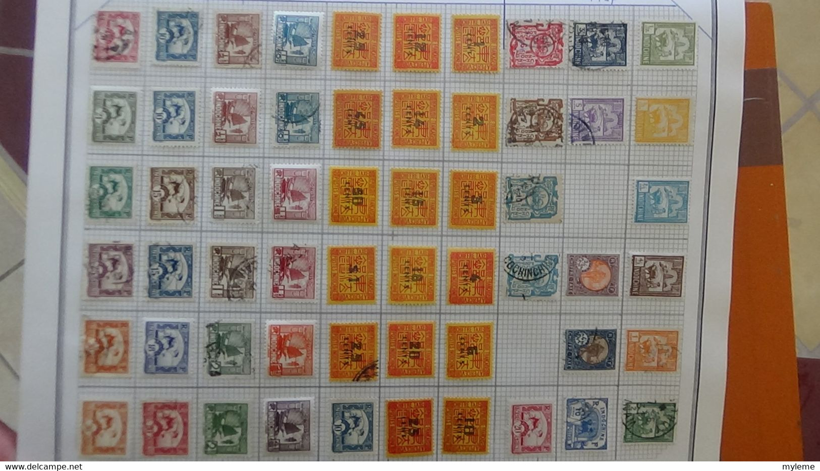 R31 Sur feuilles de cahier timbres Corée, Hong-Kong, Indes, Indochine . Port offert à 50 % pour la France