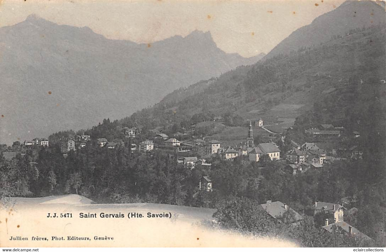 Saint Gervais Les Bains        74         Vue Sur Le Village    N° 5471        (voir Scan) - Saint-Gervais-les-Bains