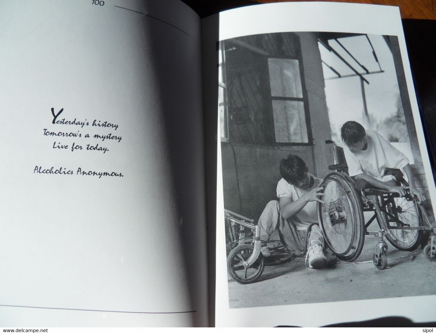 Thoughts From The Pattaya Orphanage P. Knights & McGeown 160 Pages Nombreuses Photos  D Enfants - Autres & Non Classés