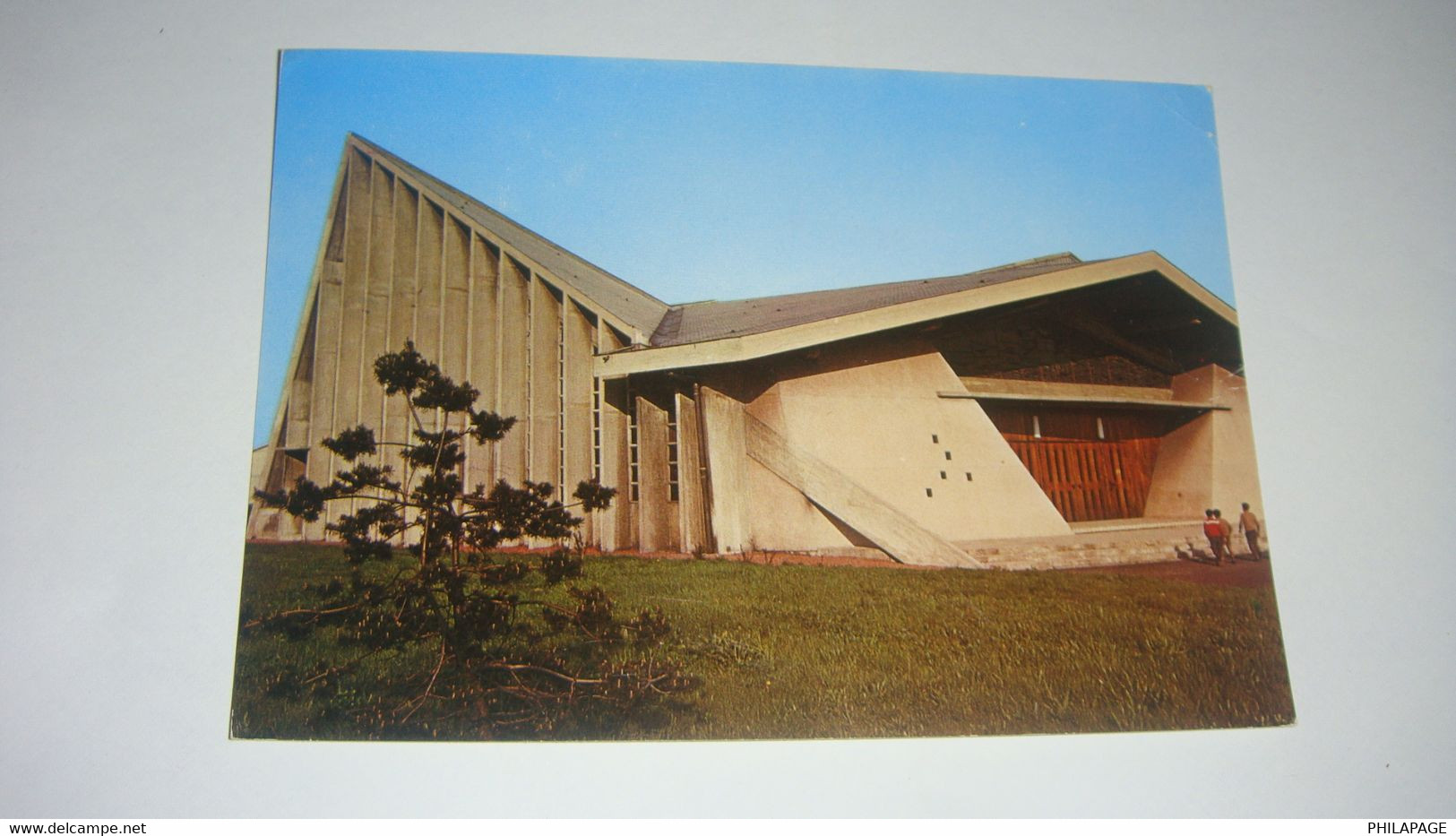 Carte Postale : Moselle, Freyming, Cité "La Chapelle", L'Eglise - Freyming Merlebach