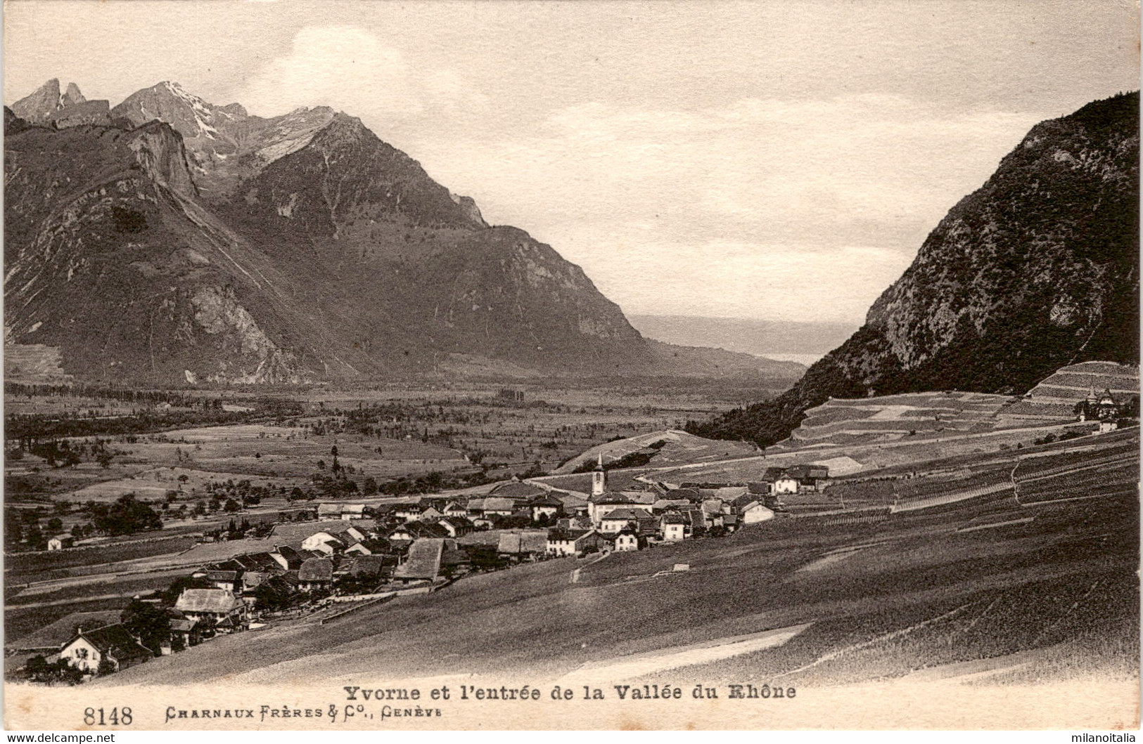 Yvorne Et L'entree De La Vallee Du Rhone (8148) - Yvorne
