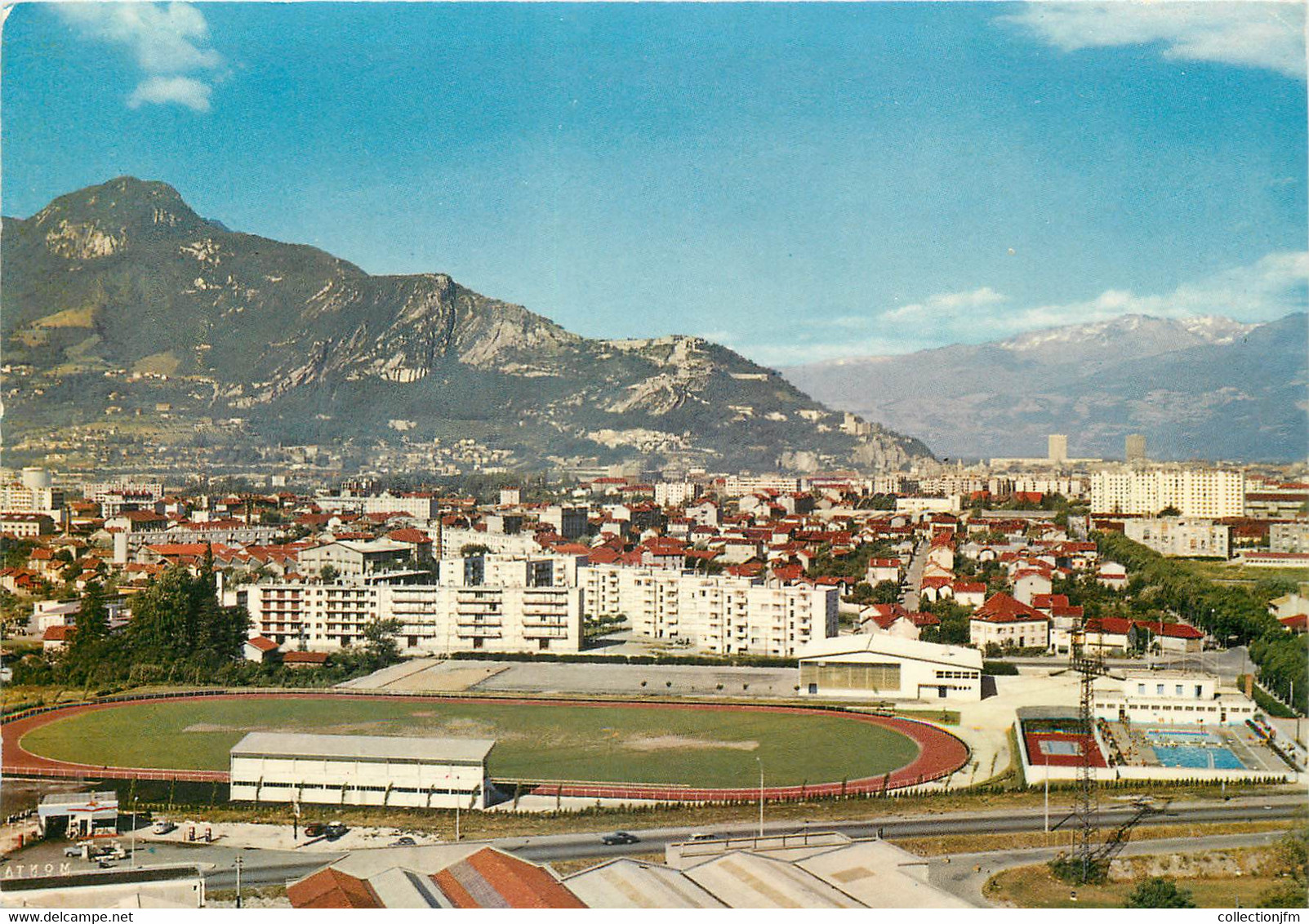 / CPSM FRANCE 76 "Fontaine, Vue Générale" / STADE - Fontaine Le Dun