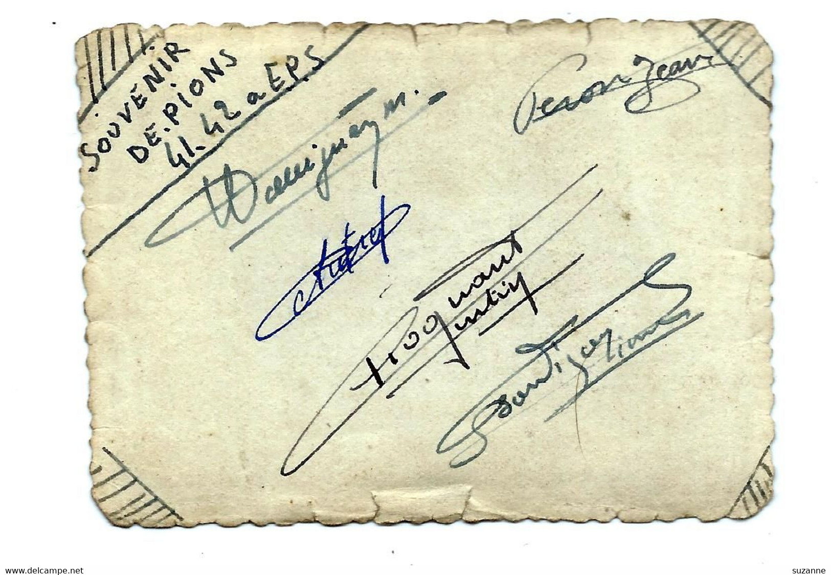 Souvenir De PIONS 1941 1942 AVEC SIGNATURES AU DOS - Ecoles