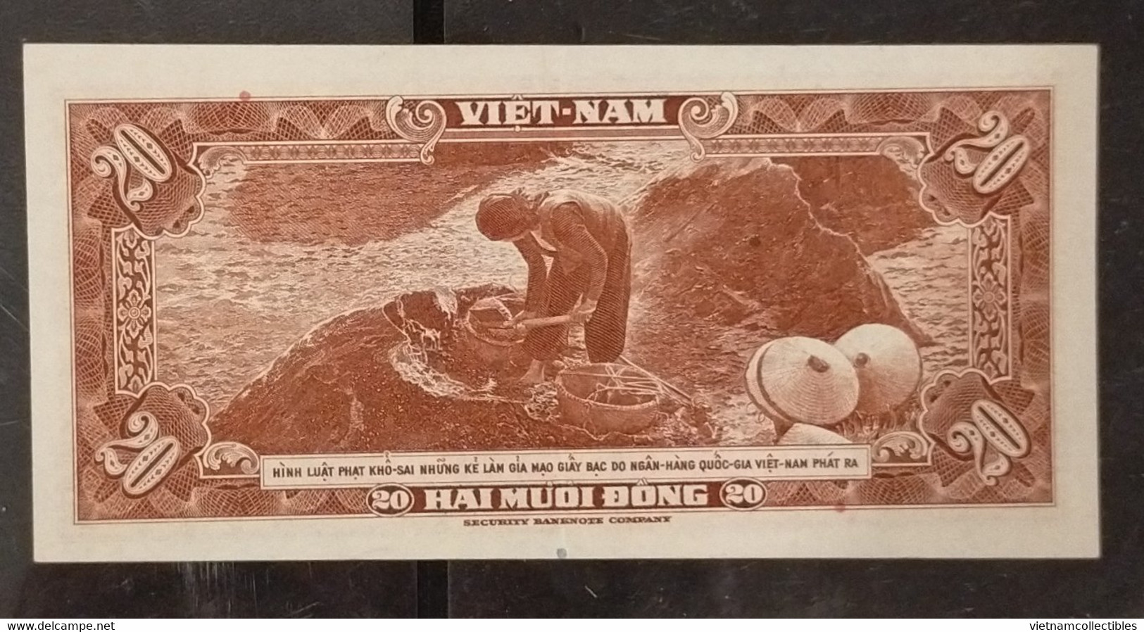 South Viet Nam Vietnam 20 Dông AU Banknote Note 1962 - Pick # 6a / 2 Photos - Vietnam