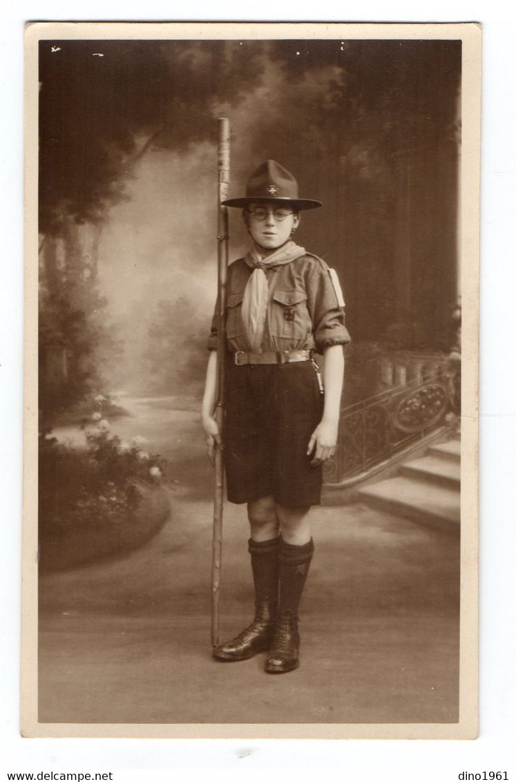 CPA 3077 - Carte Photo - Scoutisme - Jeune Scout - Pfadfinder-Bewegung