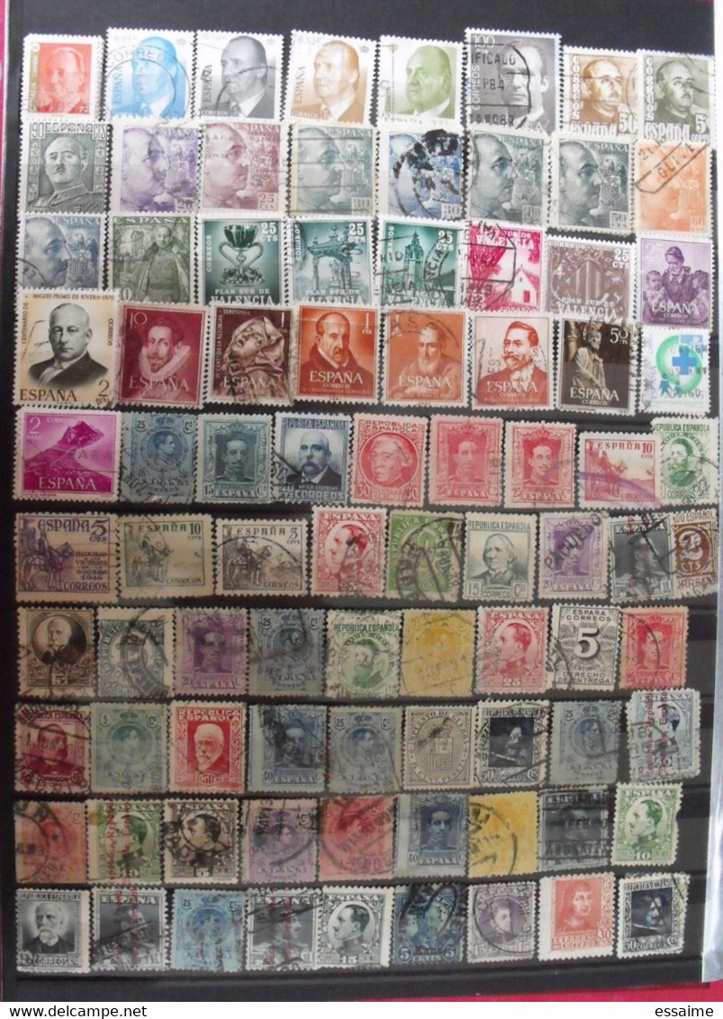 Italie. Collection De 520 Timbres Oblitérés (quelques Neufs). - Verzamelingen