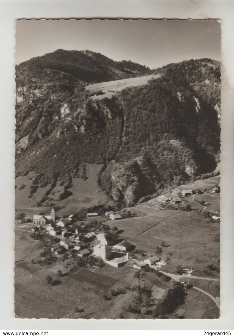 CPSM VACHERESSE (Haute Savoie) - 832 M Le Chef Lieu Et L'Echaud, Au Fond La Ouete - Vacheresse