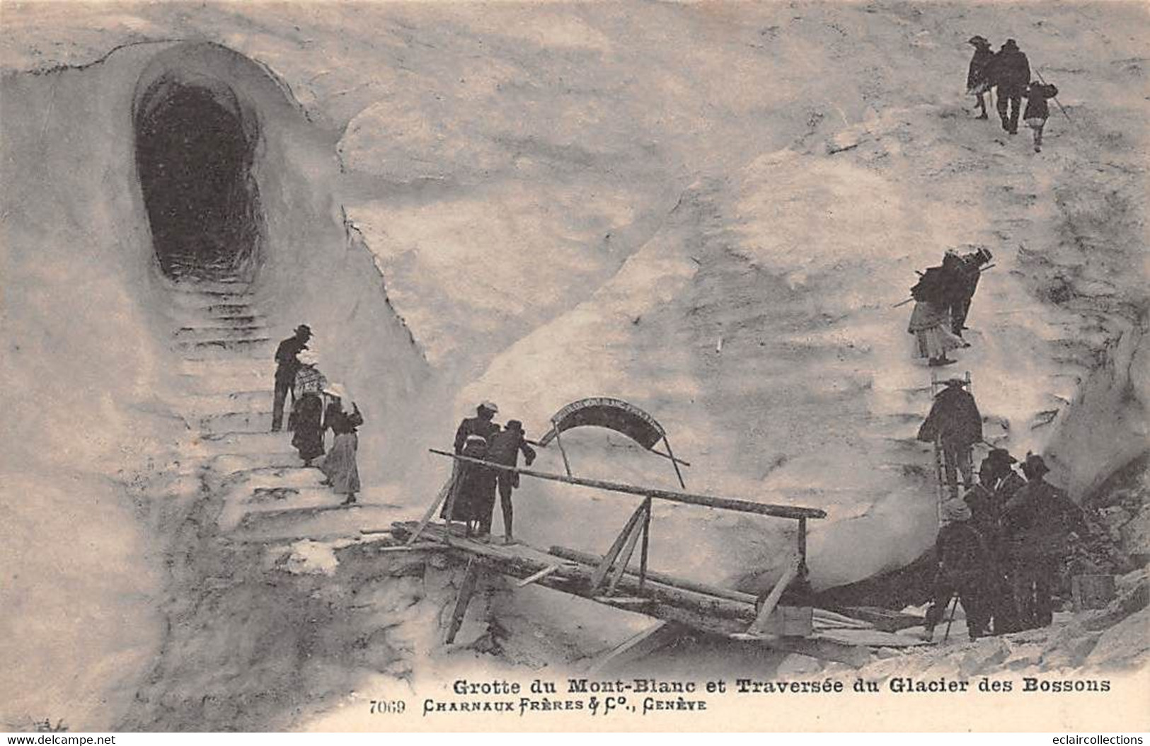 Chamonix         74     Alpinisme :   Grotte Et Traversée  Du Glacier Des Bossons     N°7069    (voir Scan) - Chamonix-Mont-Blanc