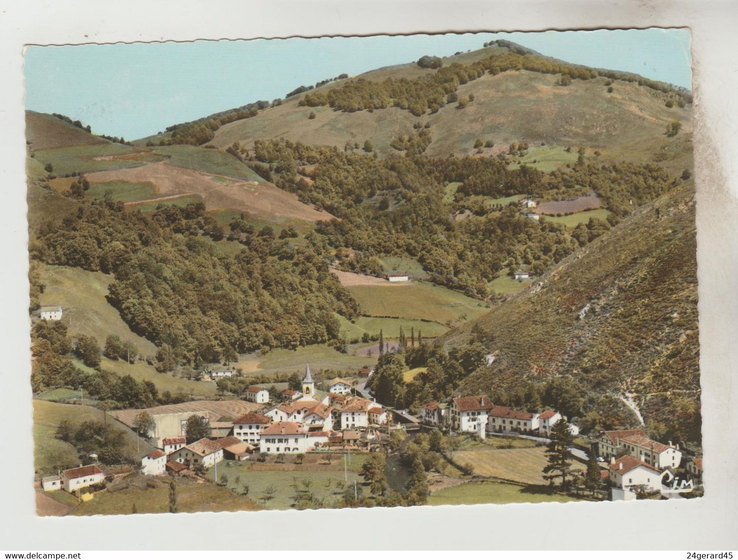 CPSM (LES) ALDUDES (Pyrénées Atlantiques) - Vue Générale Aérienne - Aldudes