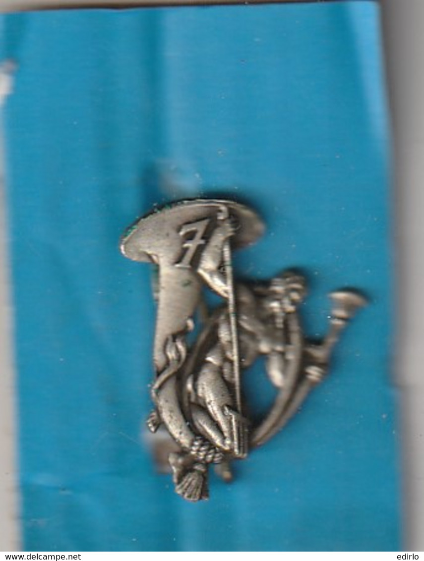 ***  INSIGNE  *** 7ème BCA Bataillon De Chasseurs Alpins - ( Drago  Sans Numerotation) - Army