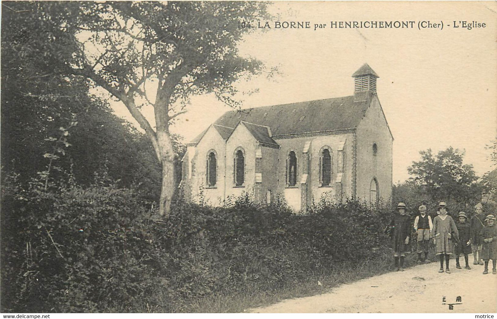 La Borne Par HENRICHEMONT - L'église. - Henrichemont