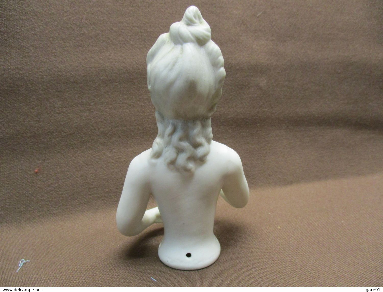 Demie Figurine - Other & Unclassified