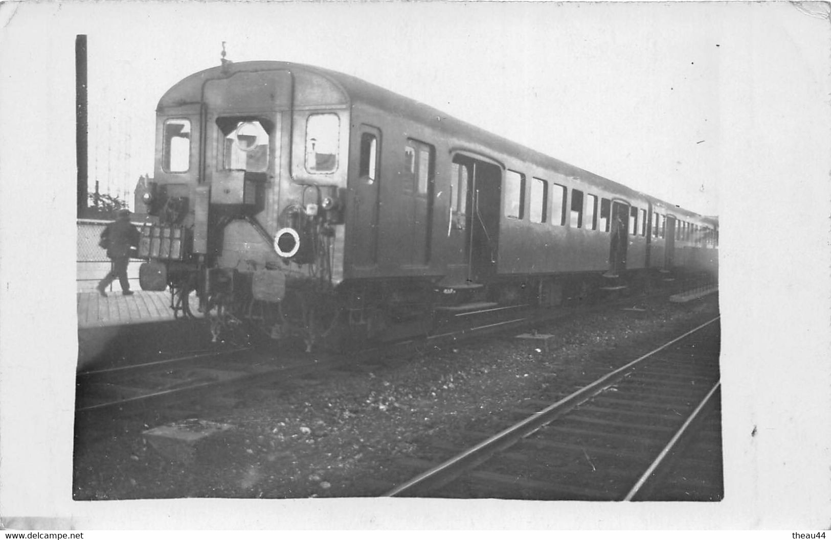 ¤¤  -  Carte-Photo D'un Train En Gare  -  Cheminots  -   Chemin De Fer  -  ¤¤ - Trains