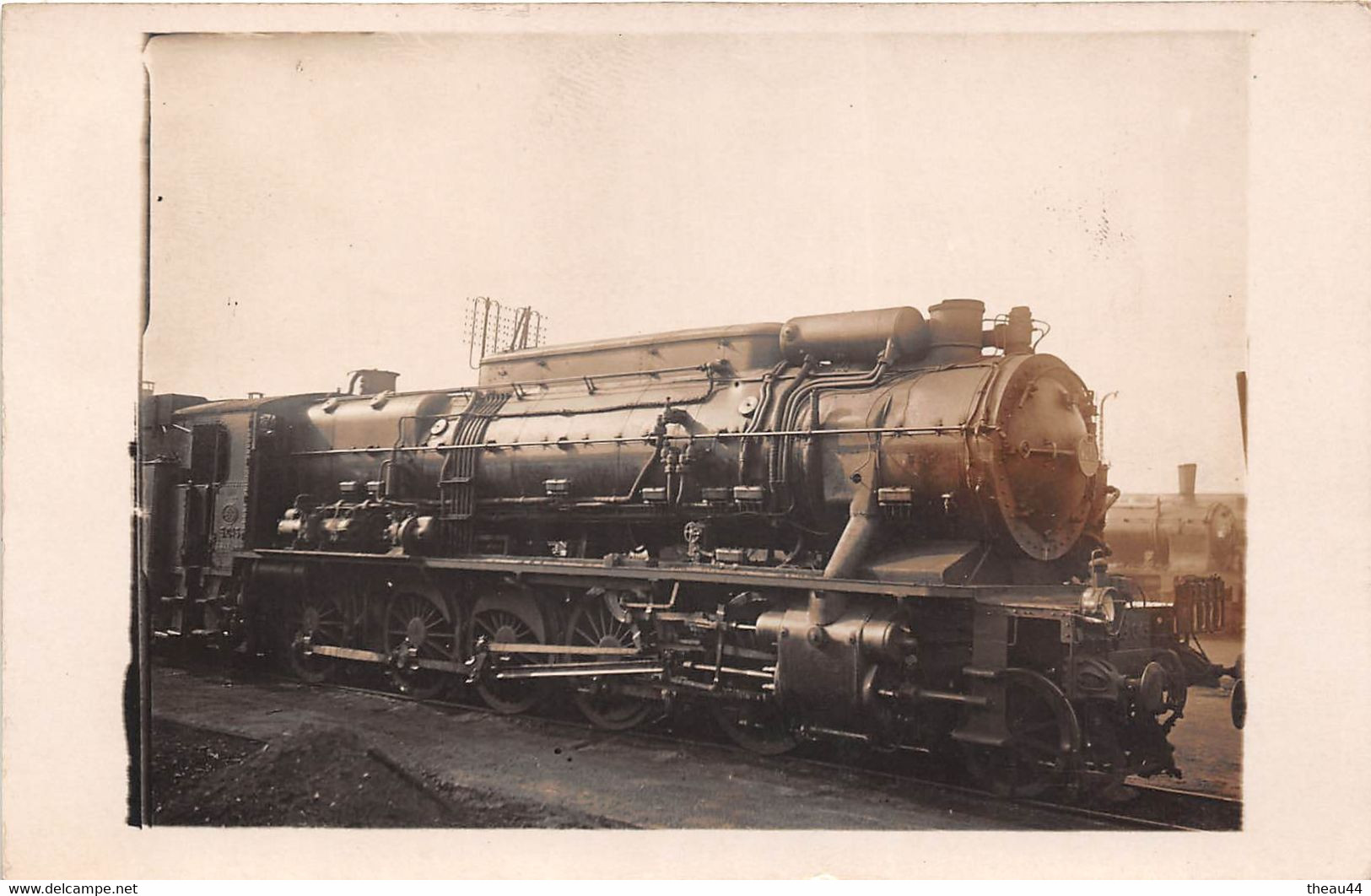 ¤¤  -  Carte-Photo D'une Locomotive En Gare  -      Chemin De Fer  -  ¤¤ - Trains