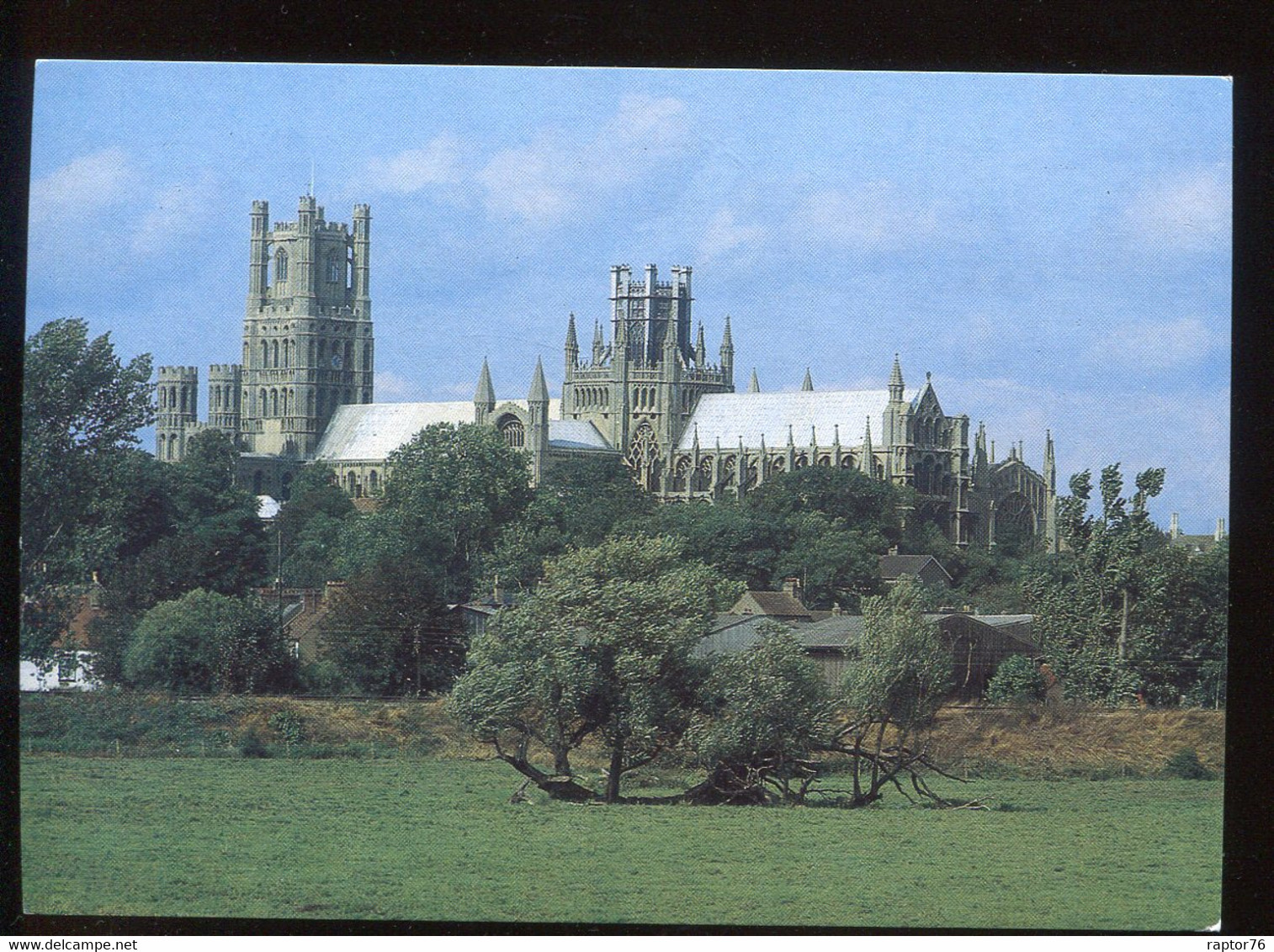 CPM Non écrite Royaume Uni ELY Cathedral From The South East - Ely