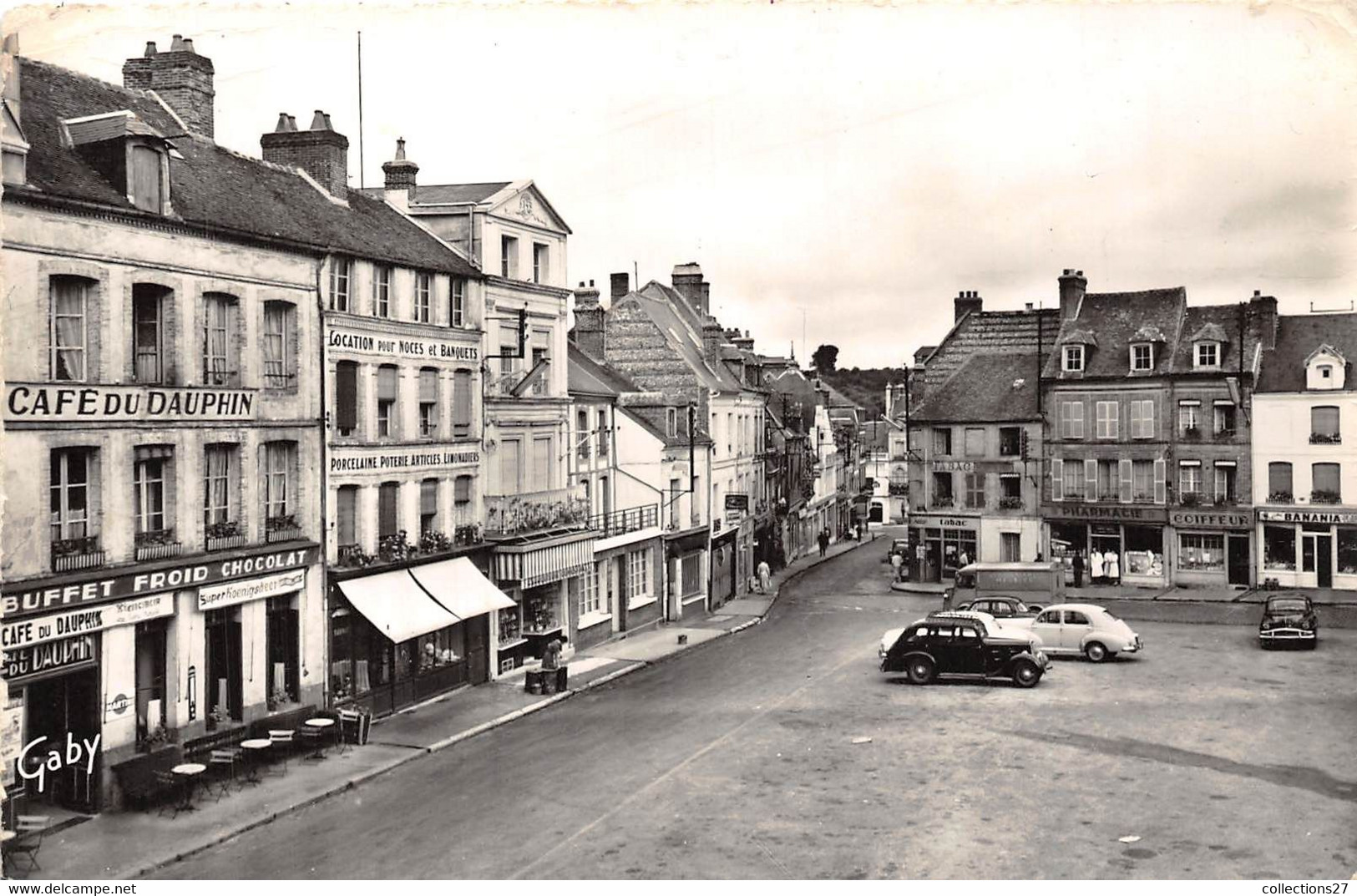 61-LAIGLE- PLACE DES HALLES ET RUE ROMAIN-DARCHY - L'Aigle