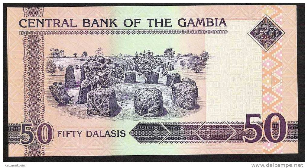 GAMBIA P28b   50  DALASIS  2010 #D  Signature 15    UNC. - Gambia