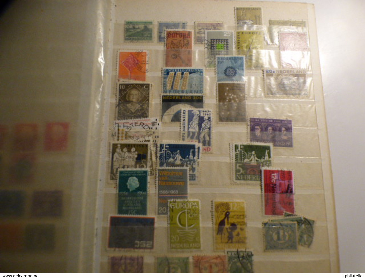 DESTOCKAG COLLECTION DE TIMBRES DE DIVERS PAYS   PALESTINE RUSSIE  COREE JAPON CHINE  SUISSE BELGIQUE ESPAGNE ETC