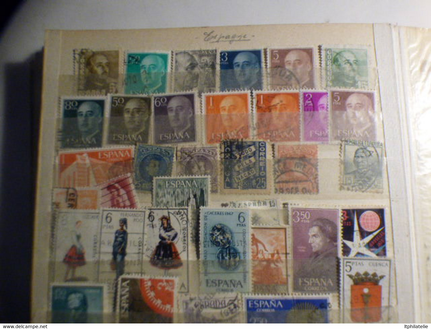 DESTOCKAG COLLECTION DE TIMBRES DE DIVERS PAYS   PALESTINE RUSSIE  COREE JAPON CHINE  SUISSE BELGIQUE ESPAGNE ETC