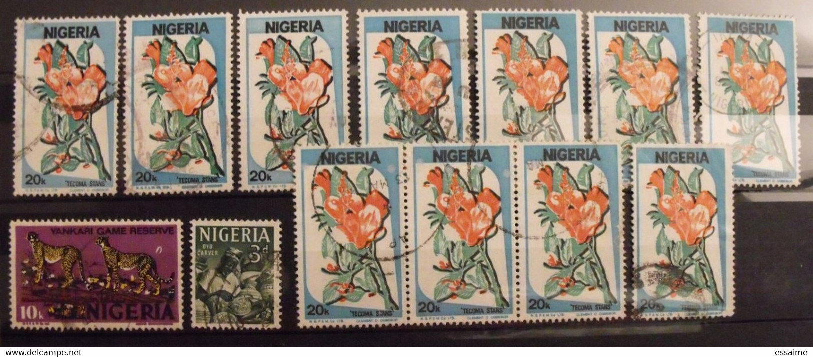 Nigeria. Collection De 13 Timbres - Nigeria (1961-...)