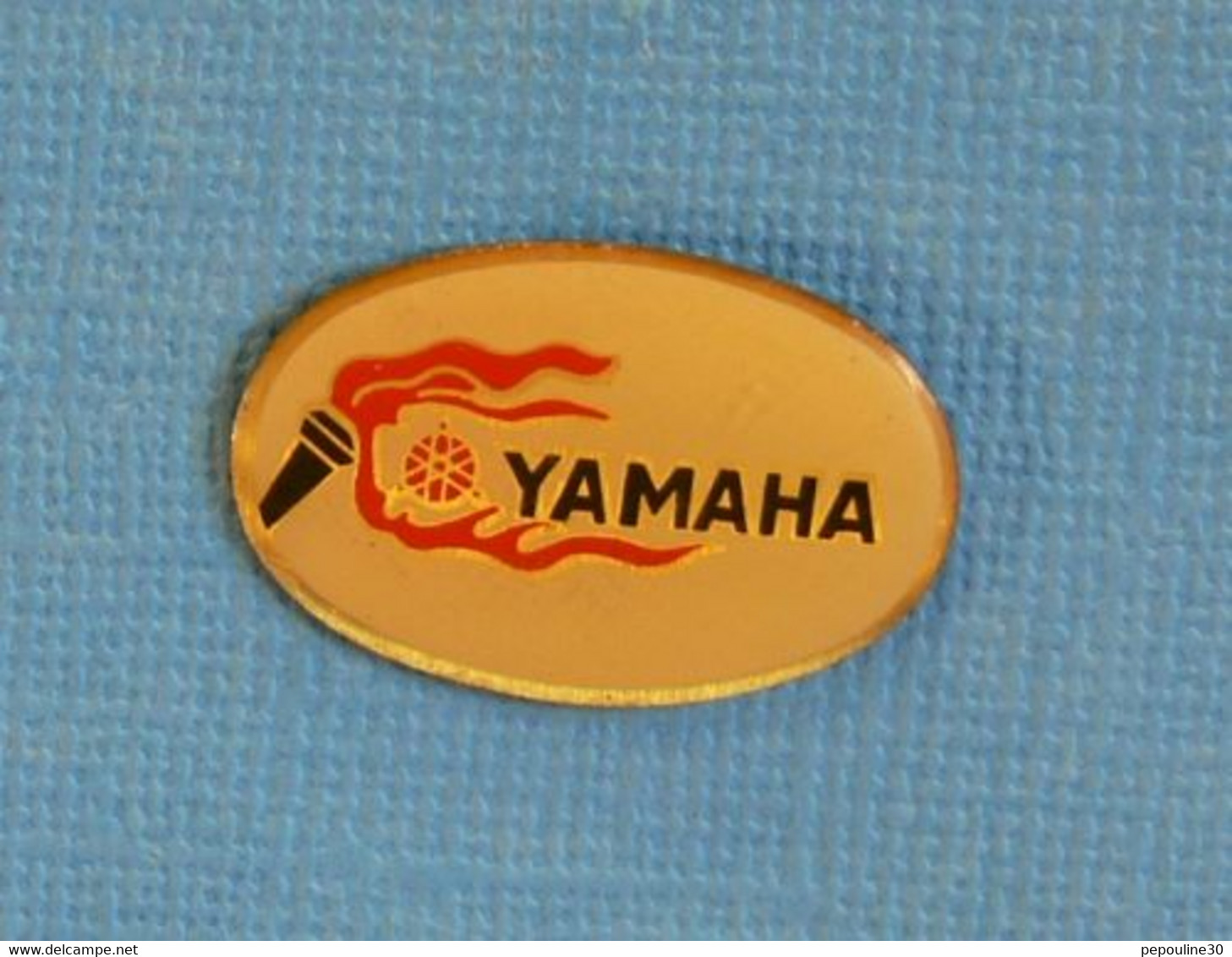 PIN'S //  ** LOGO / YAMAHA ** - Motos