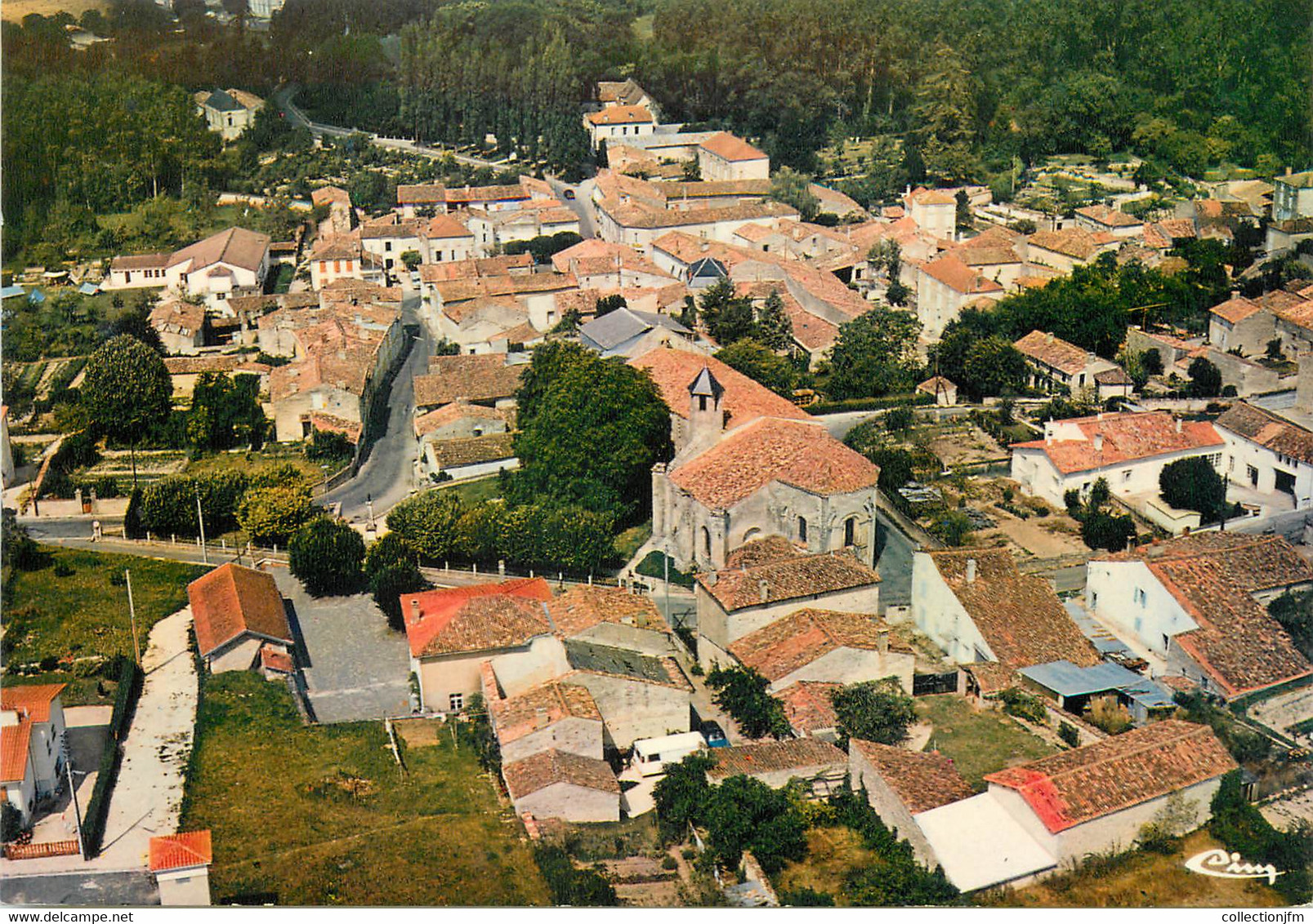 / CPSM FRANCE 17 "Dampierre Sur Boutonne, Vue Générale Aérienne" - Dampierre-sur-Boutonne