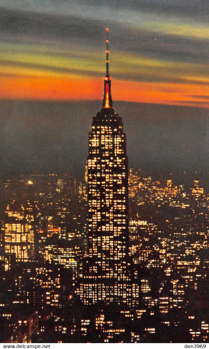 Etats-Unis - NEW-YORK - Empire State Building At Night - Empire State Building