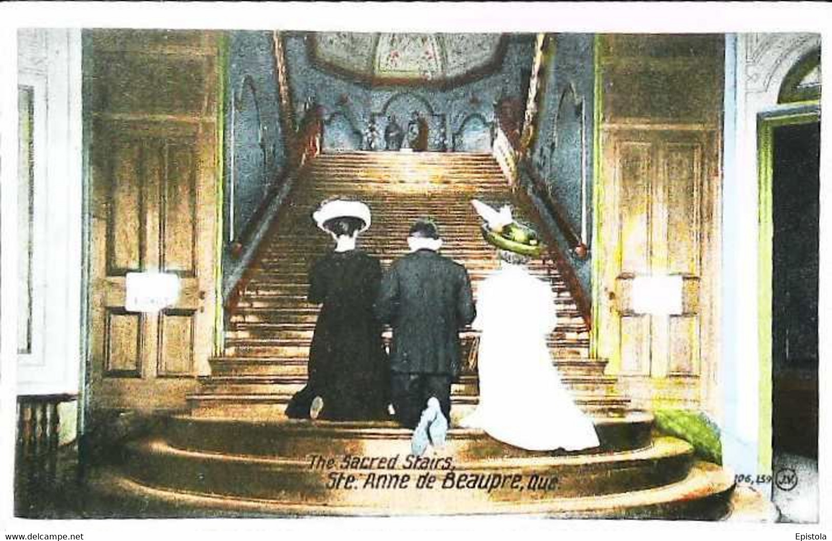 ►CPA  The Sacred  Stairs  Sainte Anne De Beaupré  Chapeau Hat - Ste. Anne De Beaupré