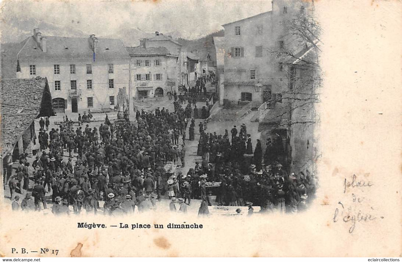 Megève           74          La Place De L'église Un Dimanche     (voir Scan) - Megève