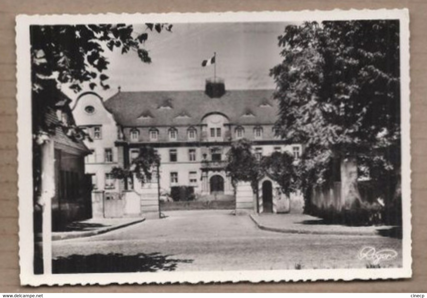 CPSM 68 - ROUFFACH - Hôpital Psychiatrique - Entrée Principale - TB PLAN Façade Etablissement De Santé - Rouffach