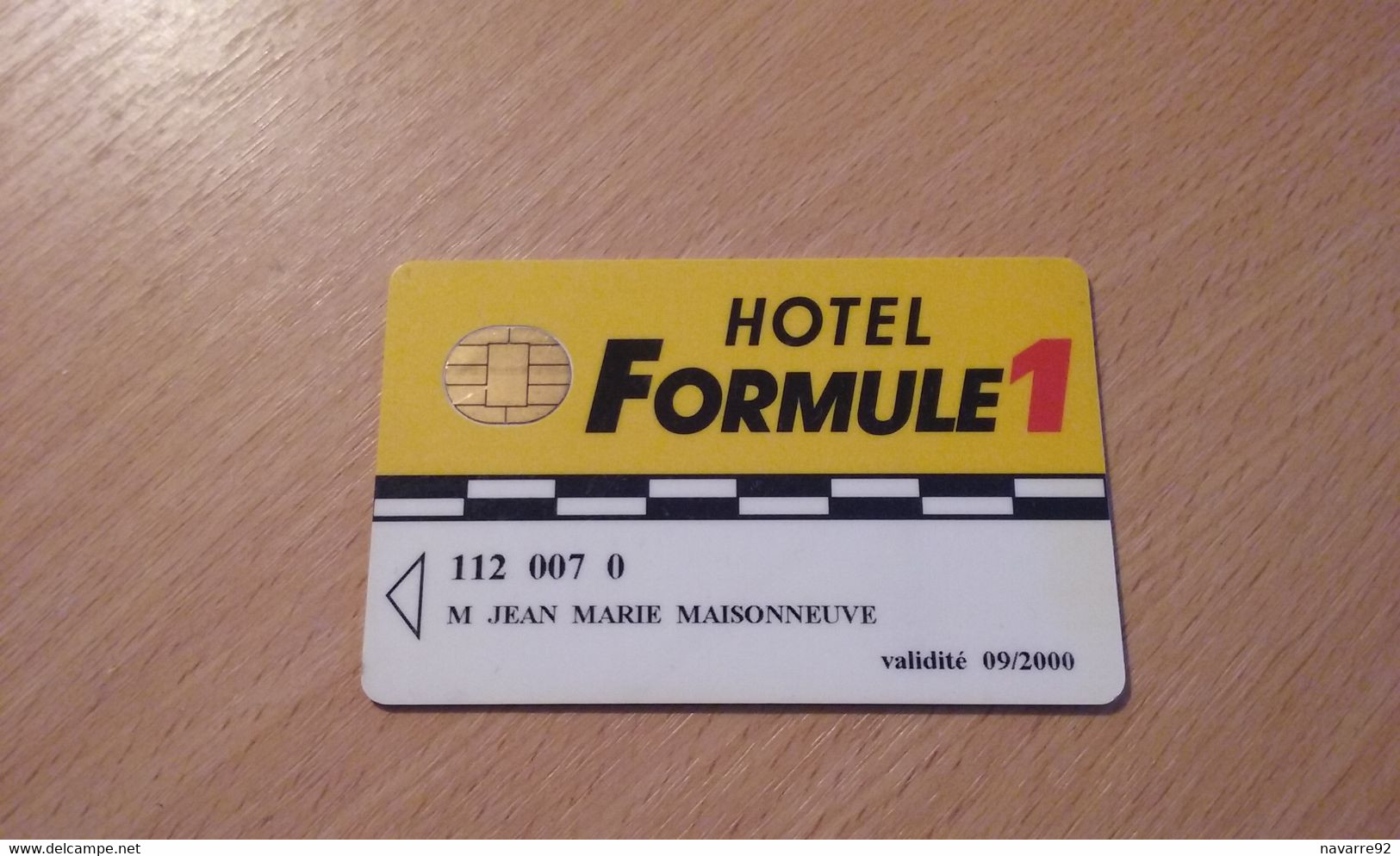 ANCIENNE CARTE A PUCE BULL HOTEL FORMULE 1 BON ETAT !!! - Hotelzugangskarten