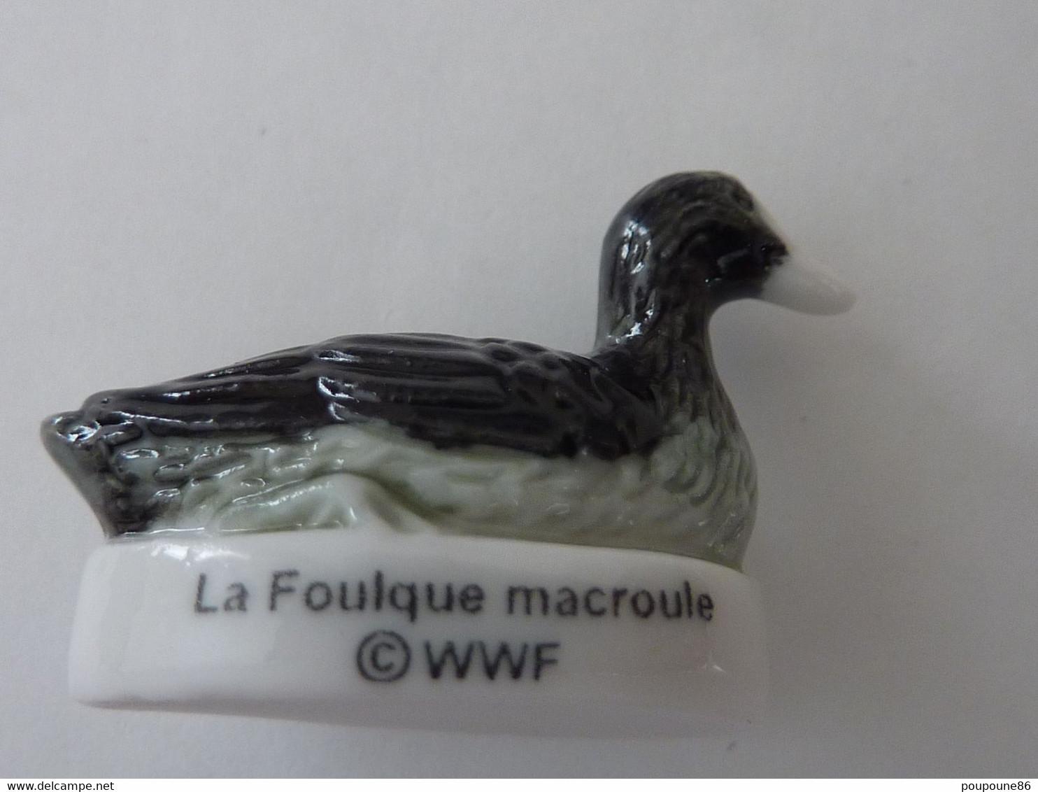 FEVE  - FEVES - "WWF LES OISEAUX 2005" - LA FOULQUE MACROULE - - Animaux