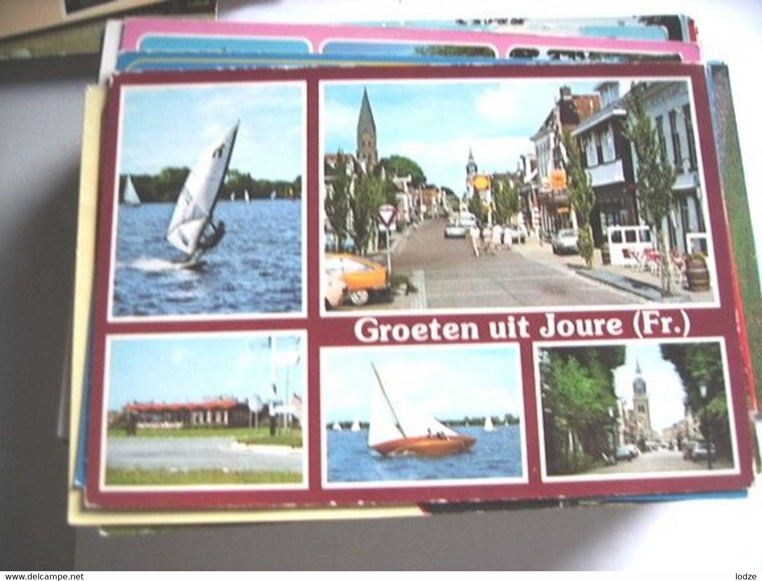 Nederland Holland Pays Bas Joure Met Winkelstraat En Zeilboot - Joure