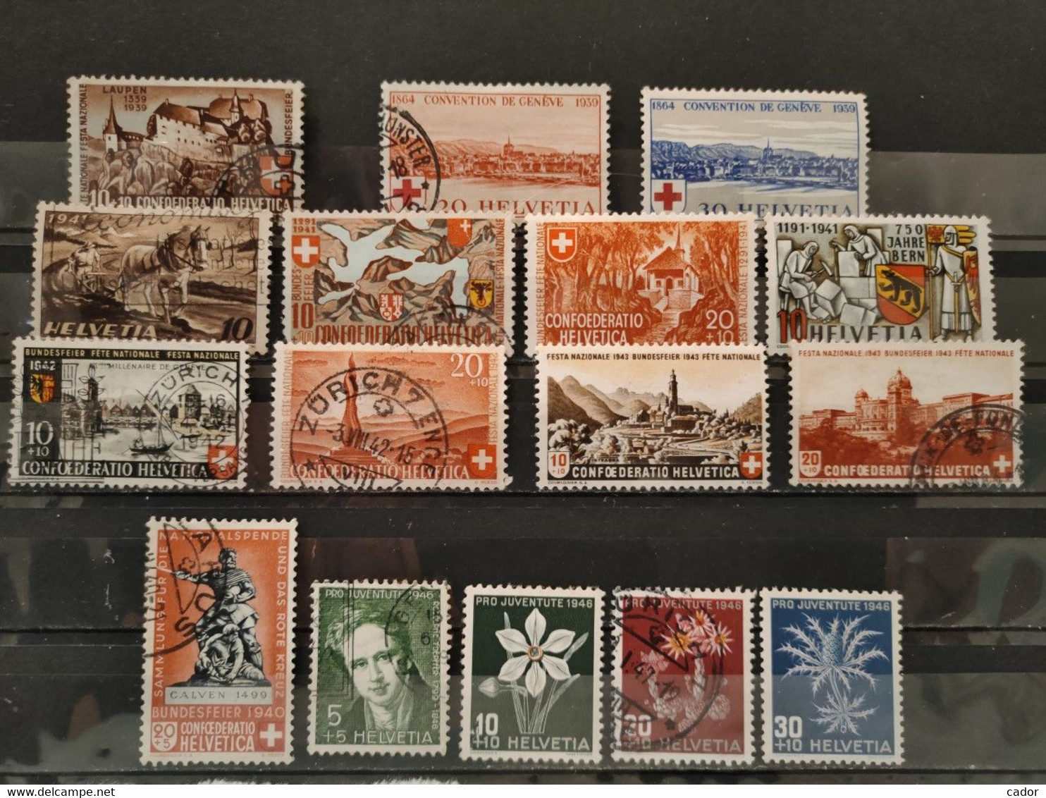 SUISSE - 1939/1946 - 16 Timbres O / * / ** (voir Scan) - Andere & Zonder Classificatie