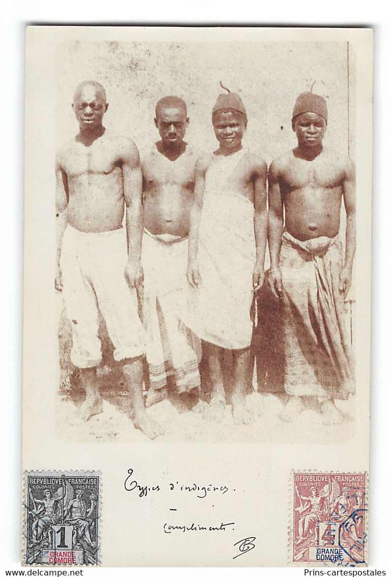 CPA Comores Carte Photo Amateur Types D'Indigenes - Comoros