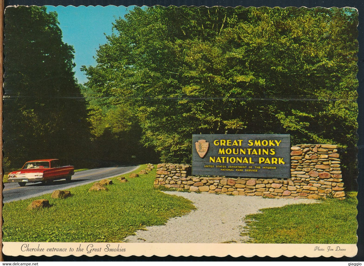 °°° 25407 - USA - CHARLOTTE - CHEROKEE ENTRANCE TO THE GREAT SMOKIES - 1972 With Stamps °°° - Charlotte