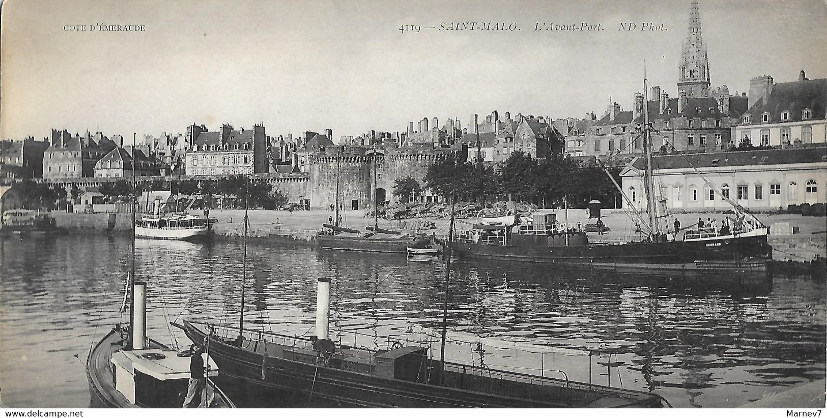 35 - Ile Et Vilaine - SAINT MALO - L'Avant Port - Côte D'Emeraude - Panorama Grand Format - - Saint Malo