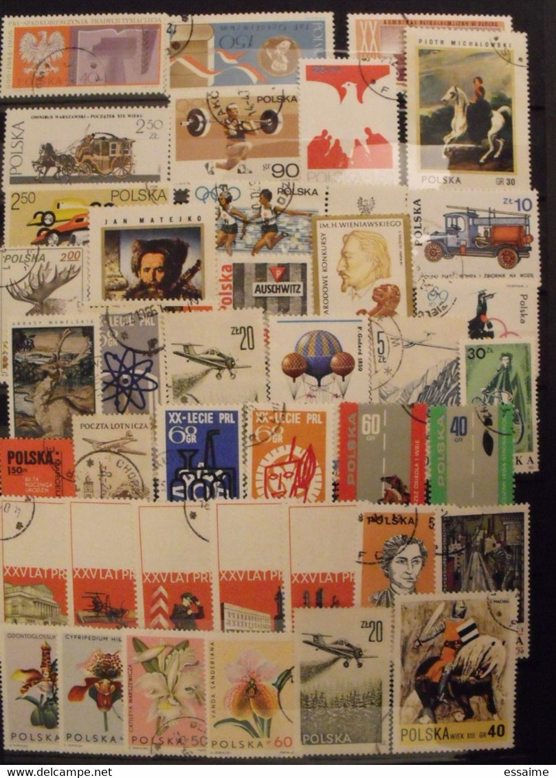 Pologne Poland Polska. collection de 560  timbres + blocs