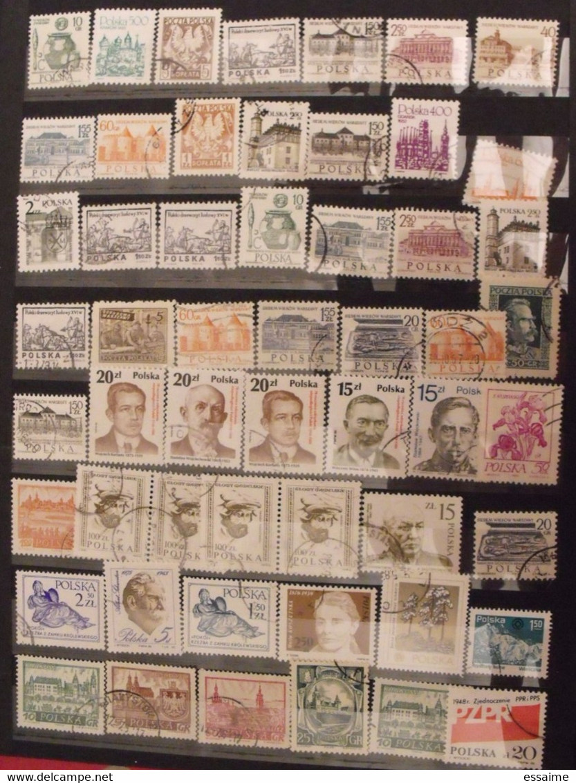 Pologne Poland Polska. collection de 560  timbres + blocs