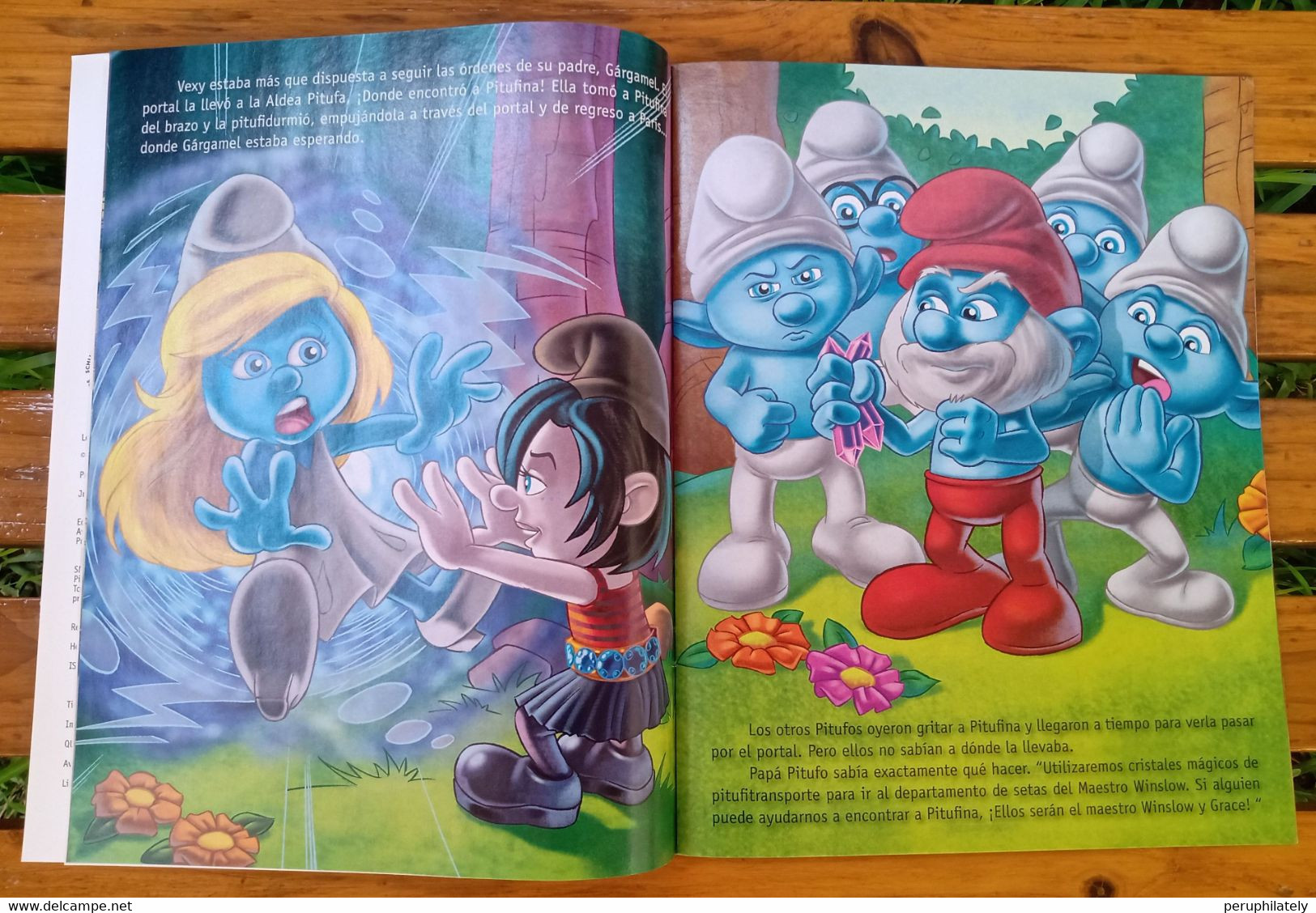 The Smurfs , Book , Peru Edition - Kinder- Und Jugendbücher