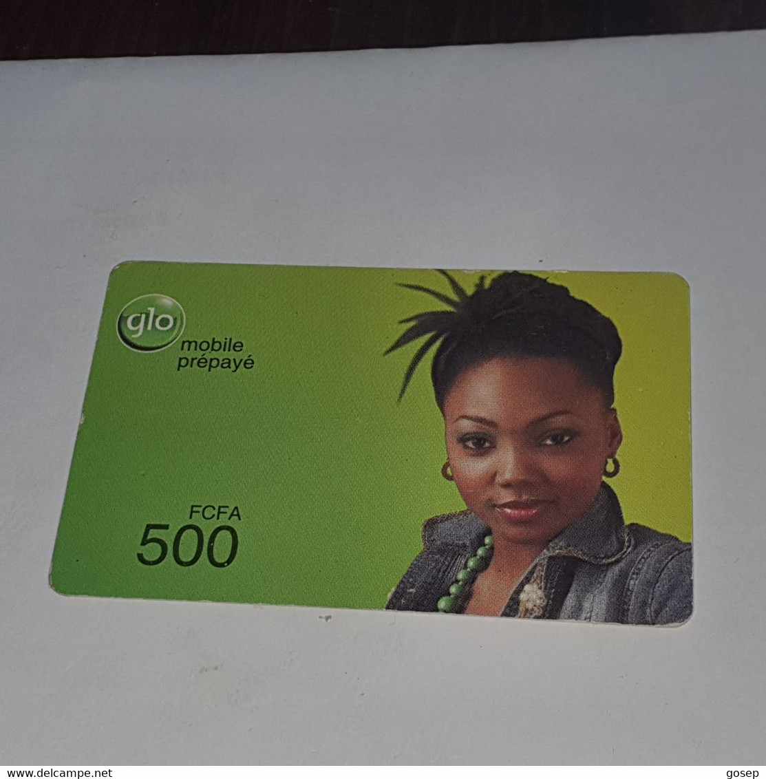 BENIN-(BJ-GLO-REF-001)-mobile Prepaye-(2)-(500fcfa)-(10023-00530-30980)-used Card+1card Prepiad Free - Benin