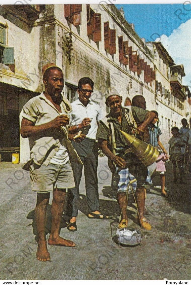 CARTOLINA  MAMBASA,KENIA,VENDITORE DI CAFE,VIAGGIATA 1986 - Kenya