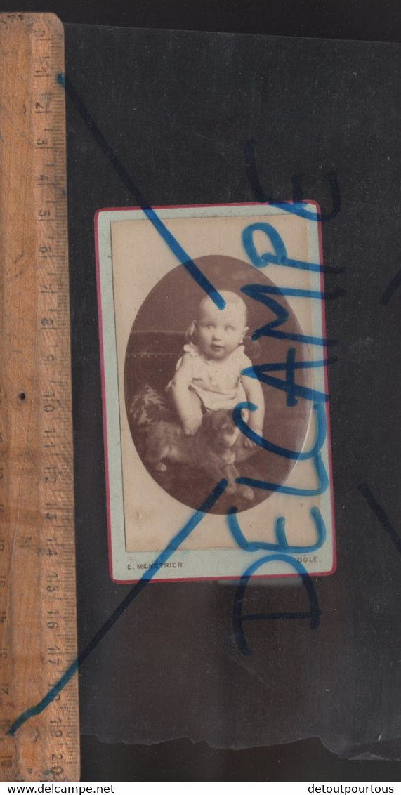 Photographie CDV : Bébé Avec Chien Baby Dog  / Atelier Photographe E MENTRIER DOLE Jura Et AUXONNE Cote D'Or - Old (before 1900)