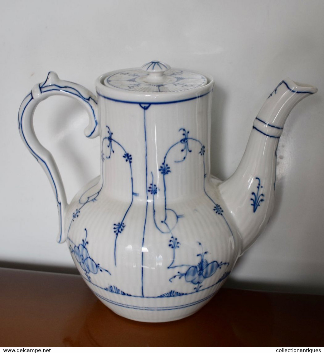 Cafetière En Porcelaine Allemande Rauenstein - Décor Bleu De Saxe - Très Bel état - 20 X 22 X 14 Cm - XIXème - Andere & Zonder Classificatie