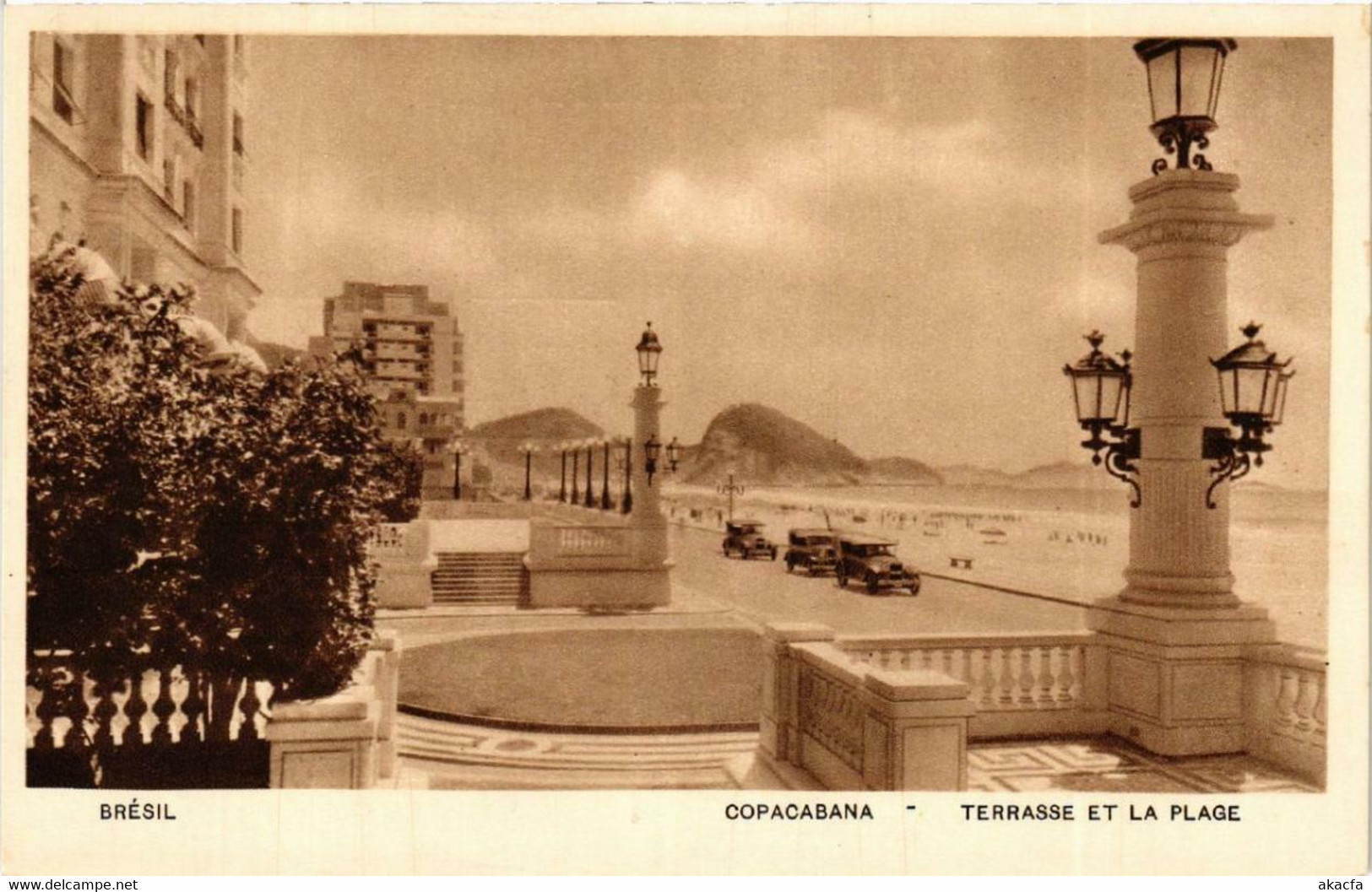 CPA AK Copacabana. Terrasse Et La Plage. BRAZIL (621811) - Copacabana