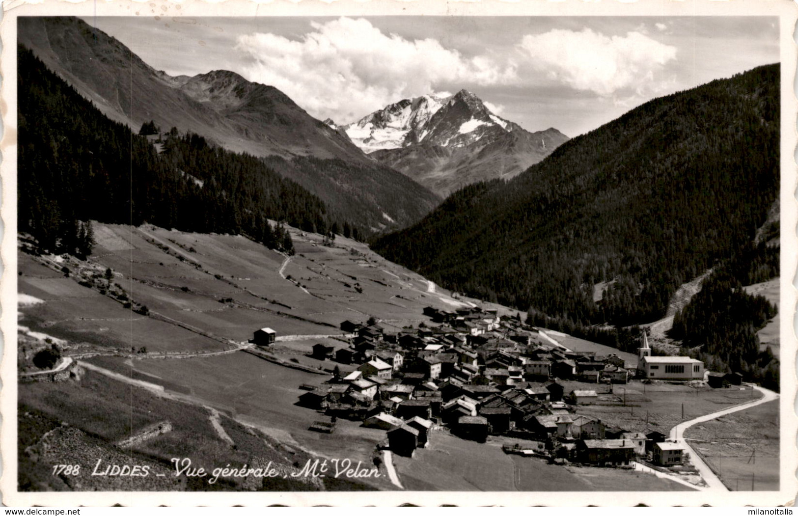 Liddes - Vue Generale, Mt. Velan (1788) * 11. 8. 1954 - Liddes