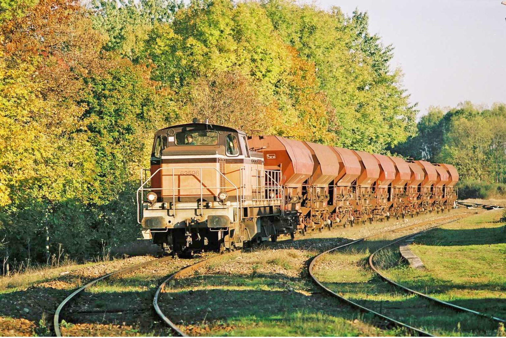 Bas-Êvette (90 - France) 21 Octobre 2003 - La BB 63956 En Tête D’un Train De Desserte Belfort/Giromagny - Sonstige & Ohne Zuordnung