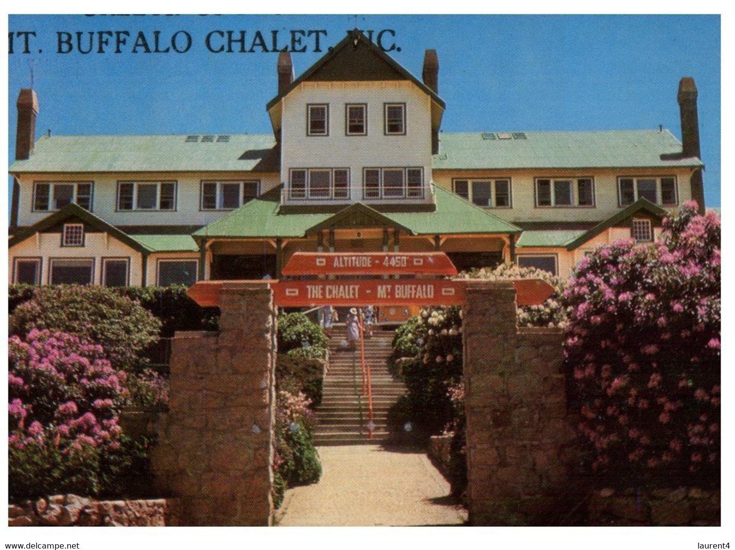 (LL 28) Australia - VIC - Mt Buffalo Chalet (with Queen Elizabeth II Stamp) - Grampians