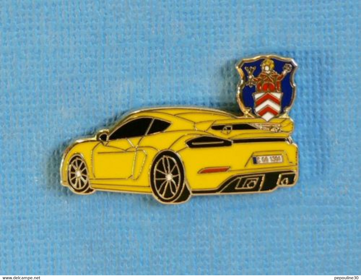 1 PIN'S //  ** PORSCHE 718 CAYMAN GT4 ** - Porsche